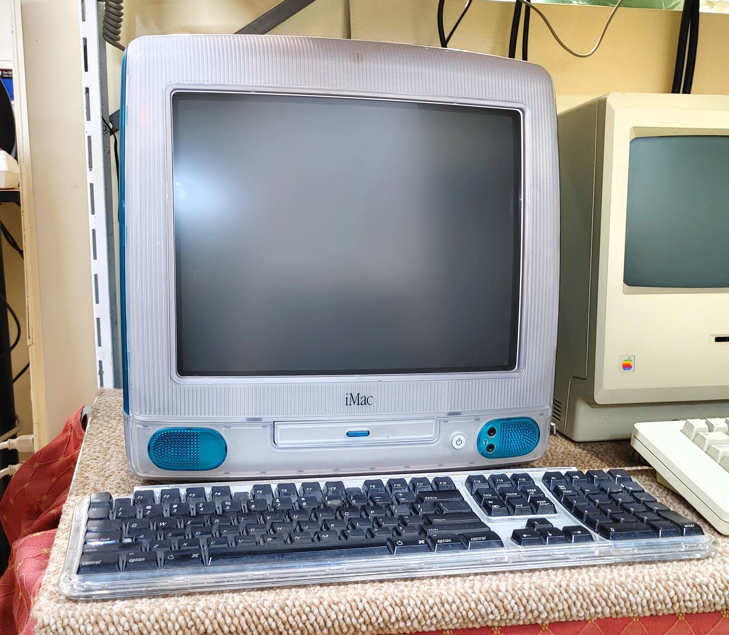t*e様 iMac G3 500MHz ブルー動作確認済み　本体のみ Apple+iMac+G3.jpg?format=1500w